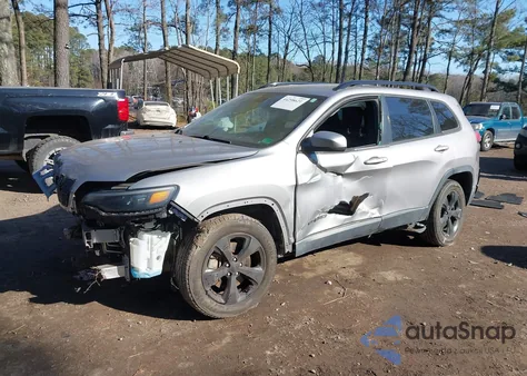 2019 Jeep Cherokee Altitude 4X4 из США, поврежденный, VIN 1C4PJMLX2KD454029